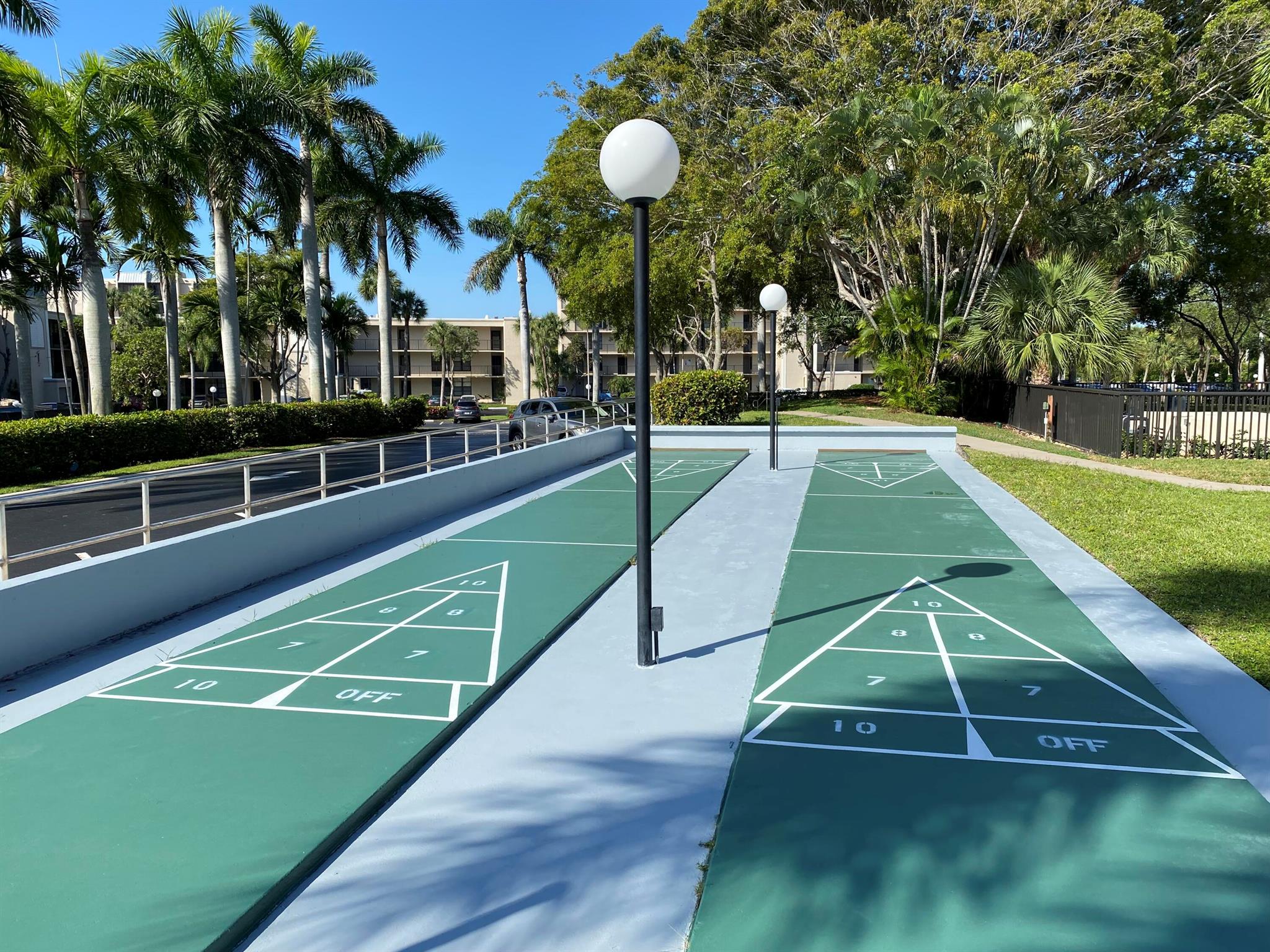 4 Royal Palm Way Unit: 3080