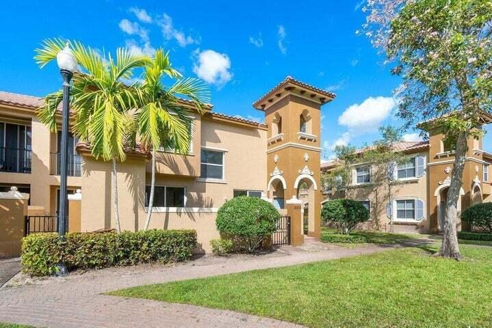 6549 Diamond Springs Terrace Unit: 2006