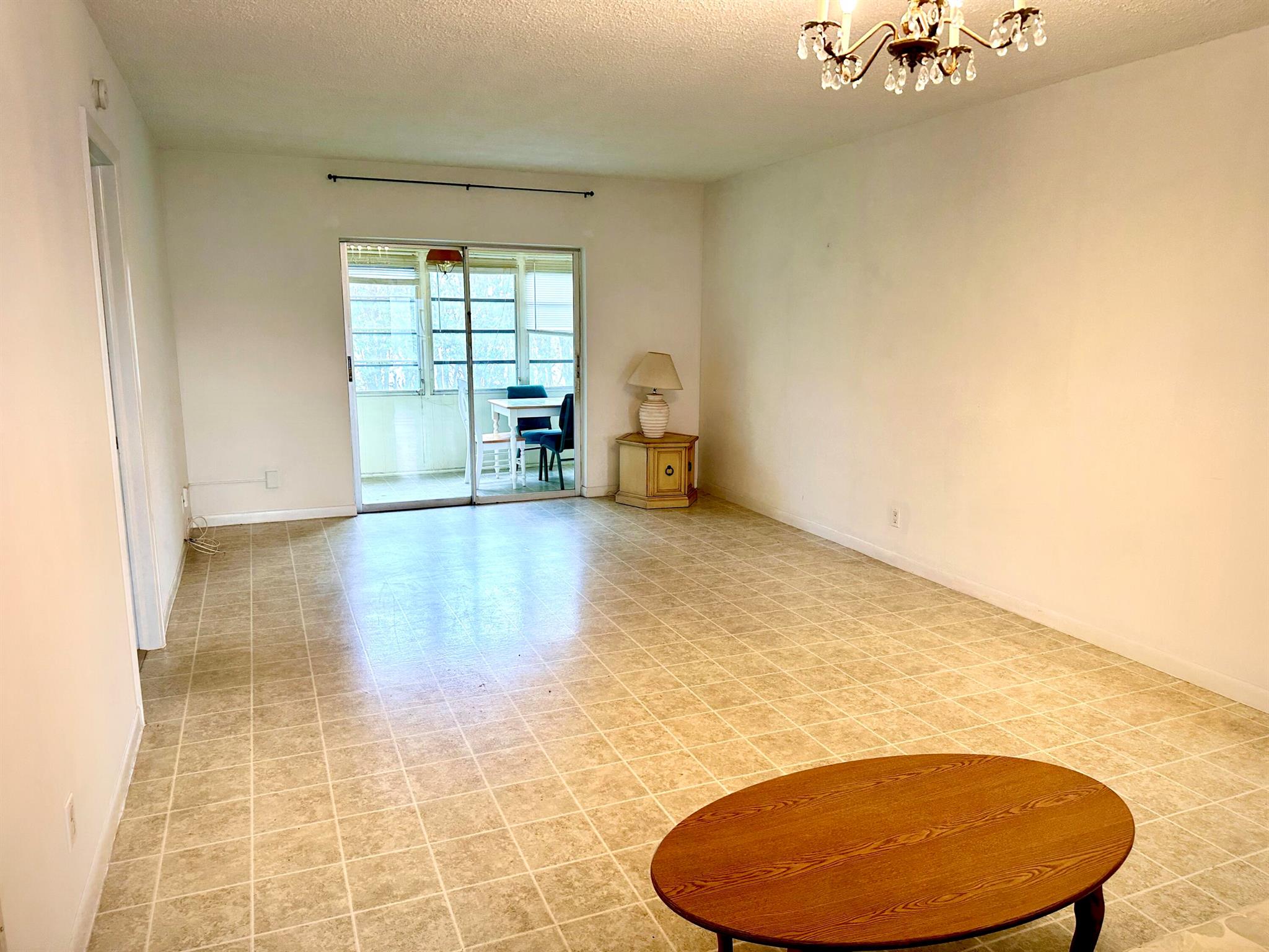 1113 Lake Terrace Unit: 103 Building 'D'
