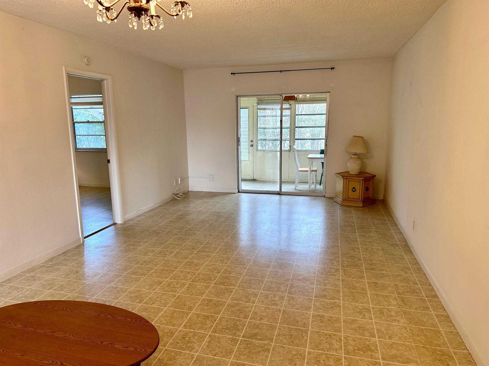 1113 Lake Terrace Unit: 103 Building 'D'