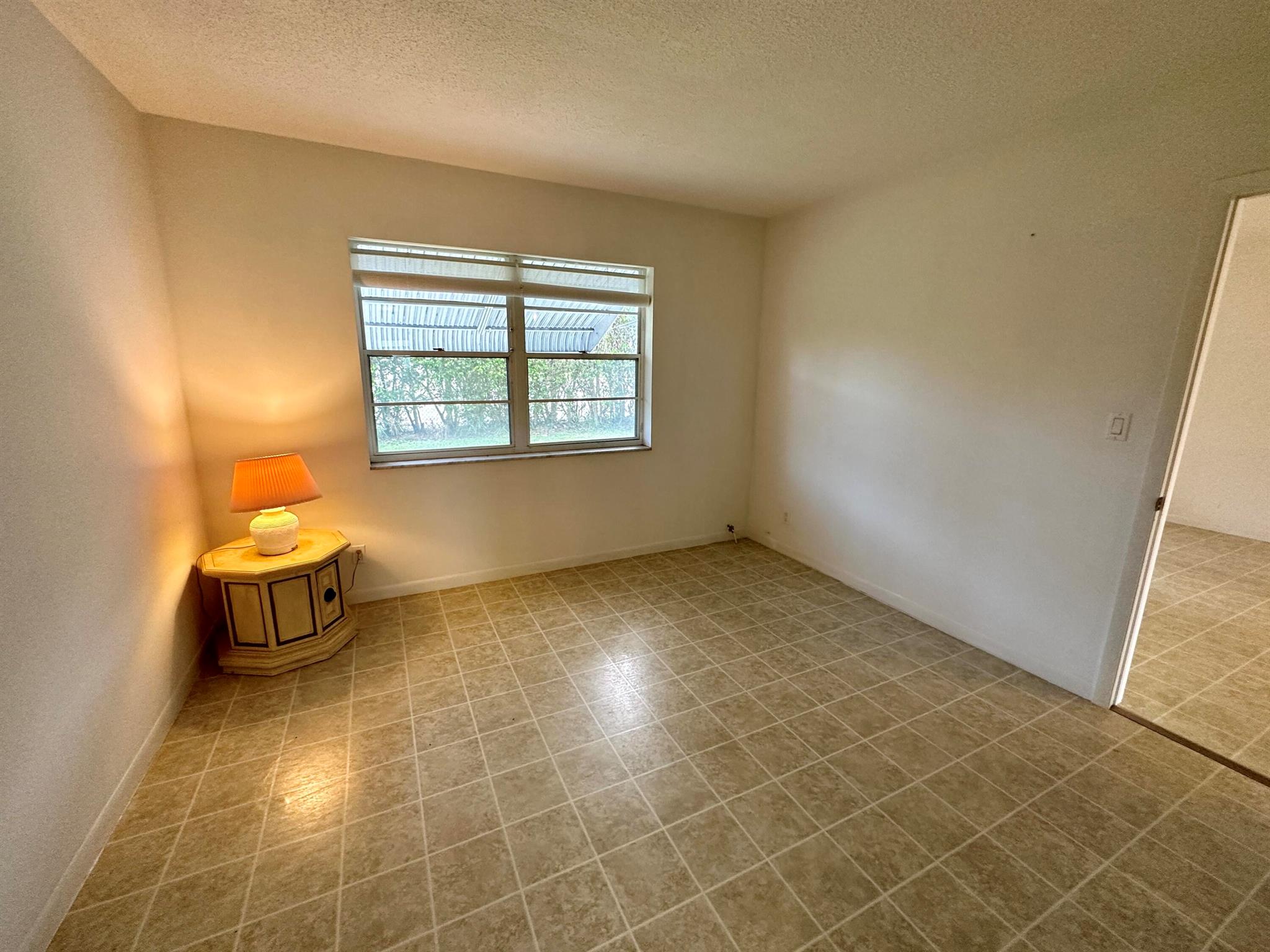 1113 Lake Terrace Unit: 103 Building 'D'