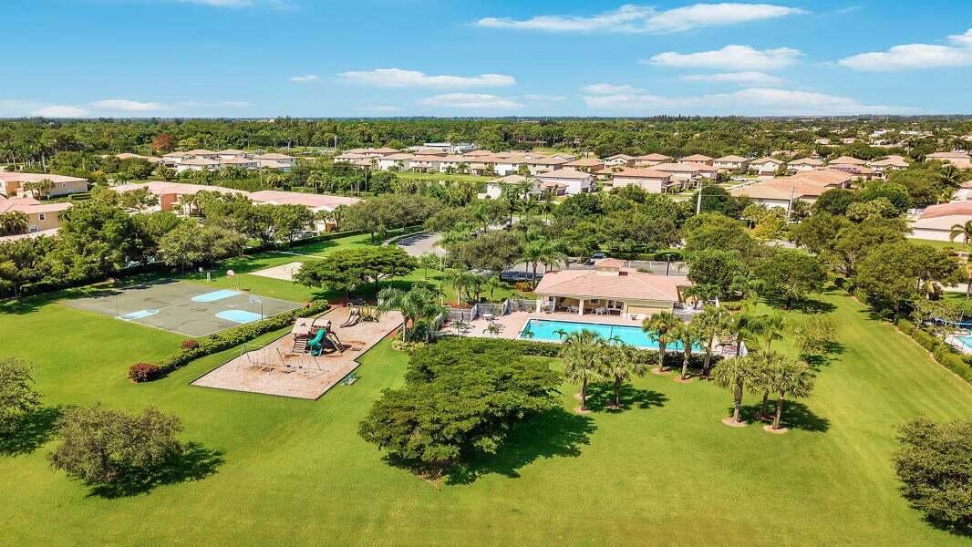 6874 Willow Creek Run