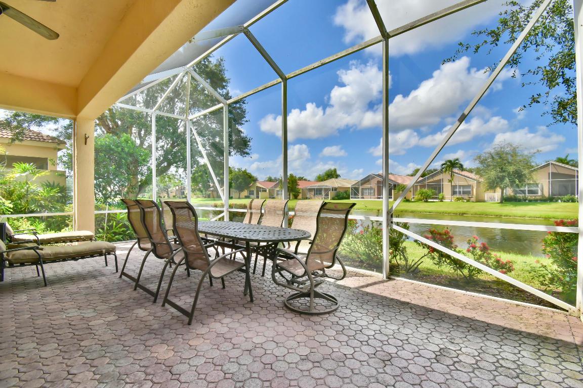 7087 Demedici Circle