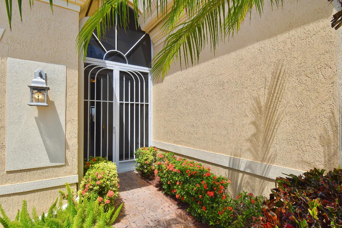 7087 Demedici Circle