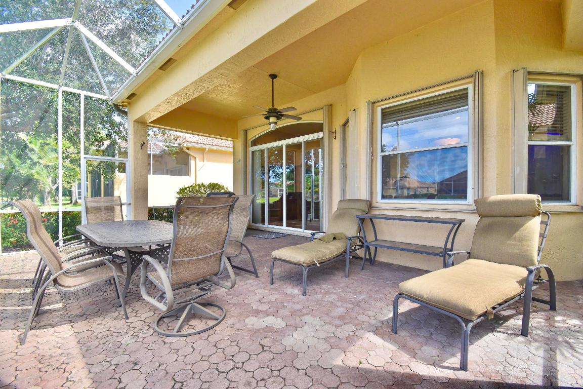 7087 Demedici Circle