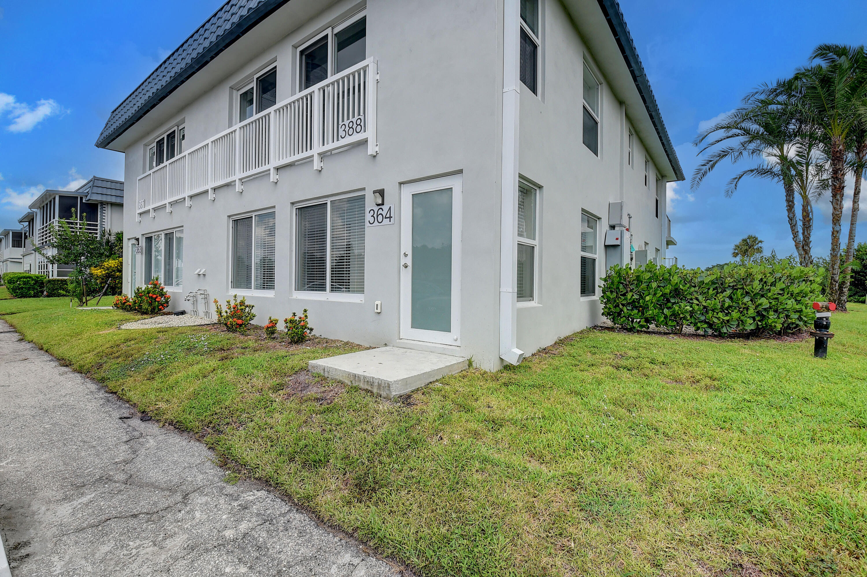 364 Tuscany G