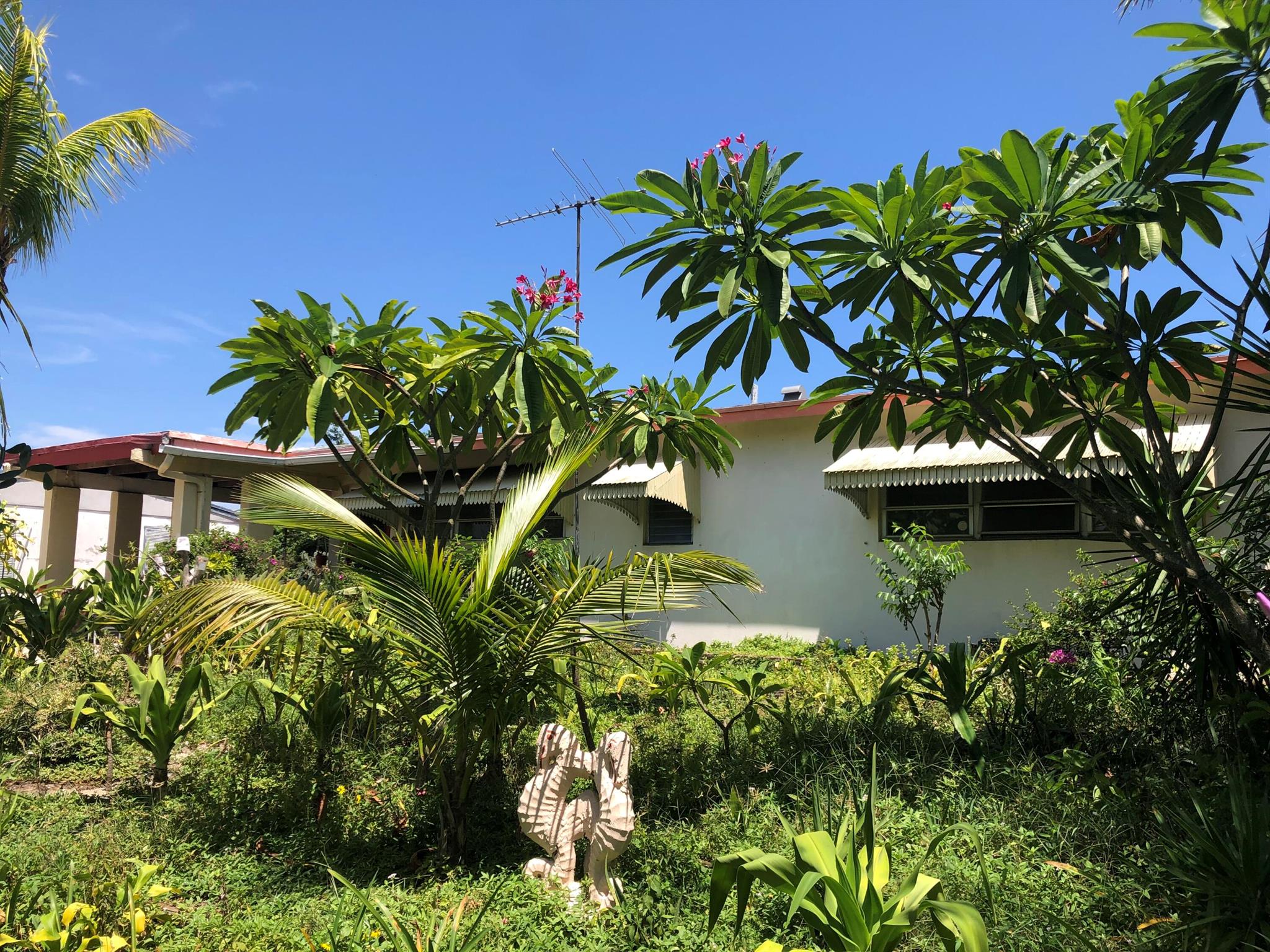 1602 N Seacrest Boulevard