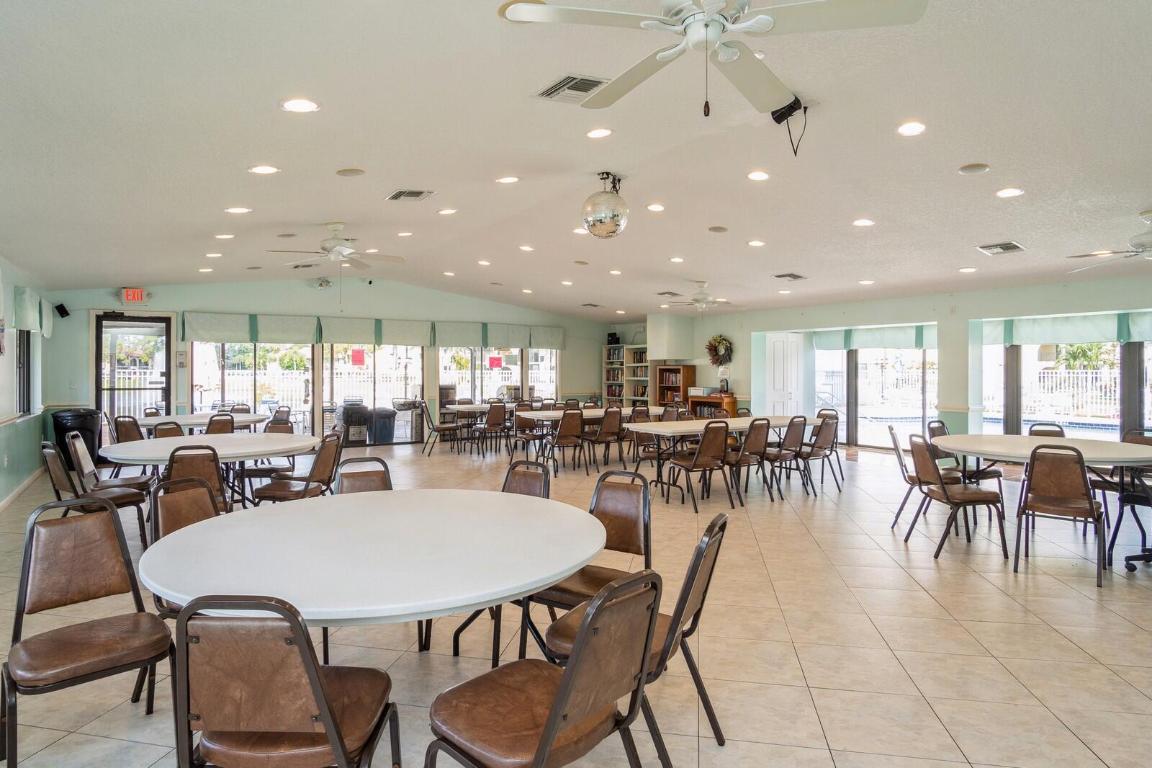 3560 Pine Needle Drive Unit: C-2