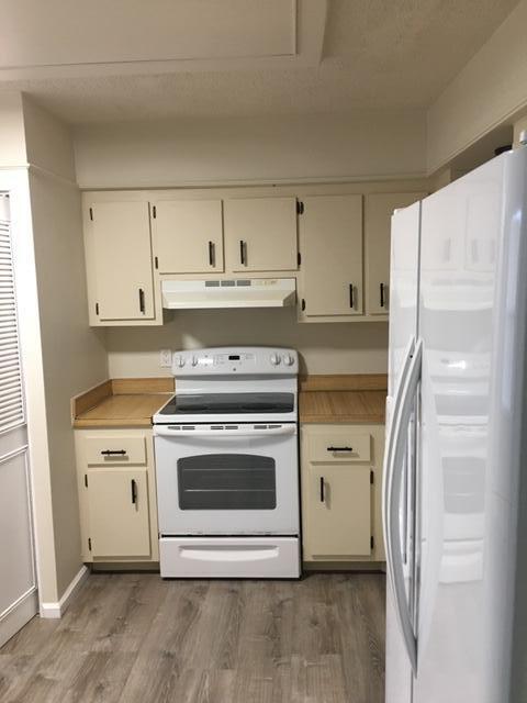 14747 Cumberland Drive Unit: 108