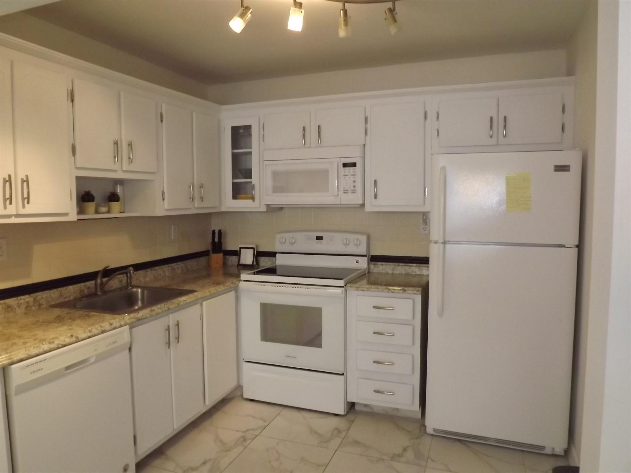 513 Capri K Unit: 513