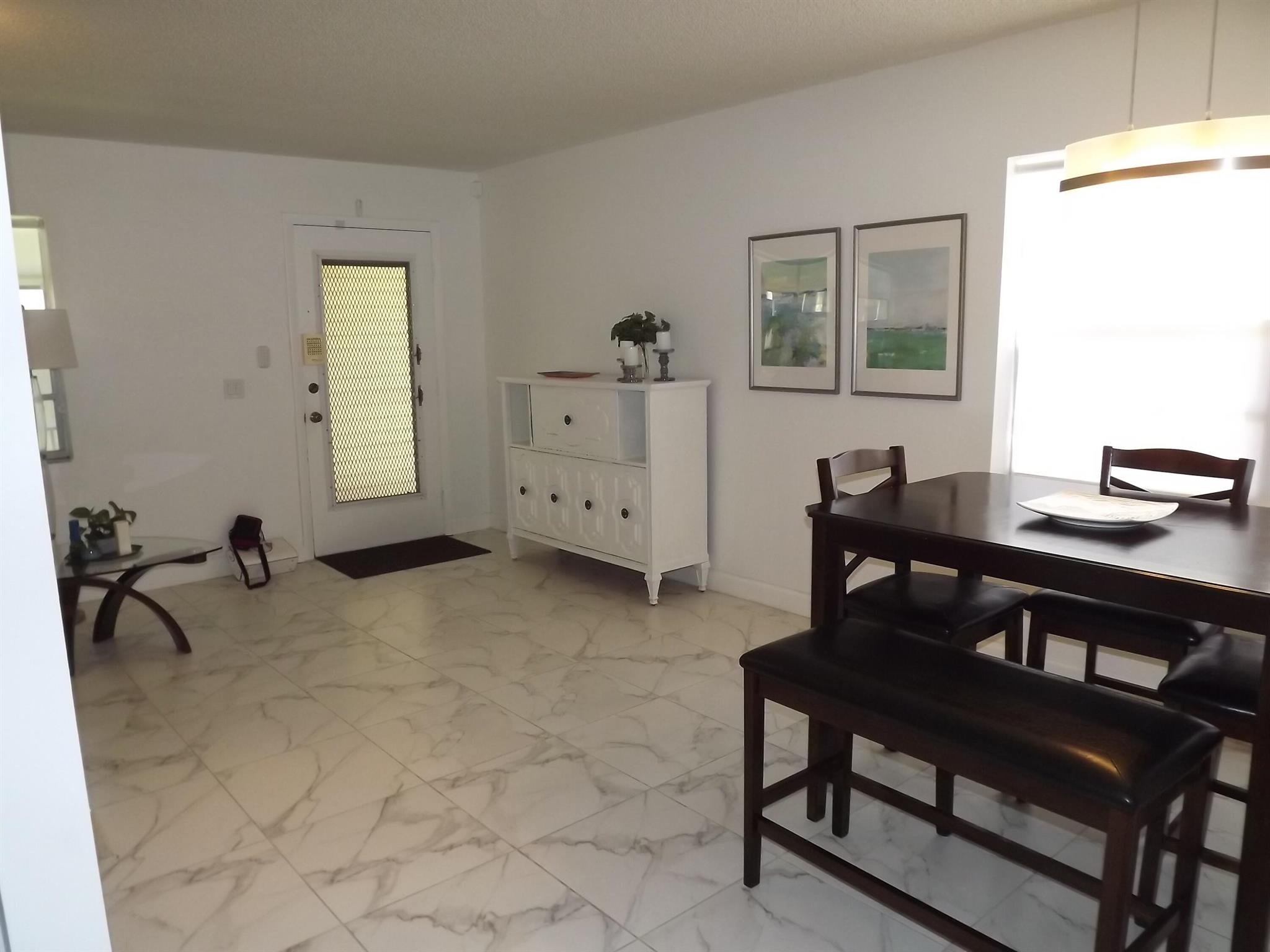 513 Capri K Unit: 513
