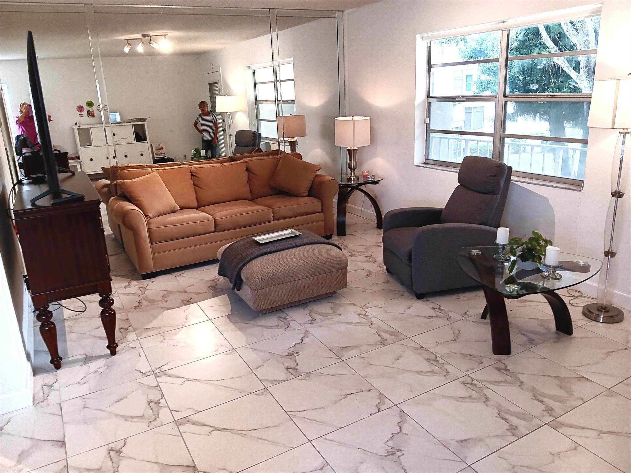 513 Capri K Unit: 513