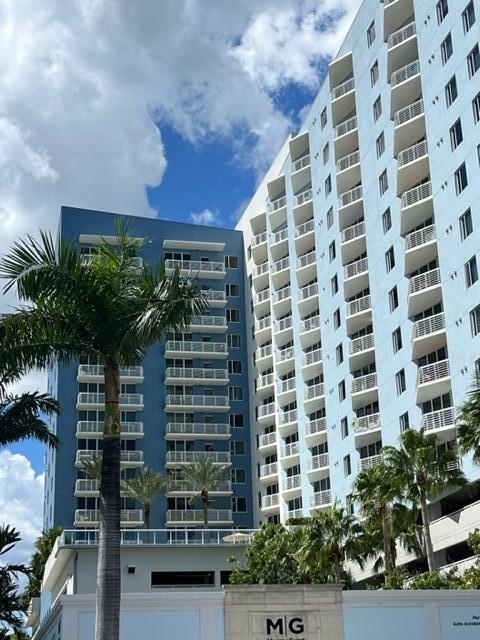 1551 N Flagler Drive Unit: 1403