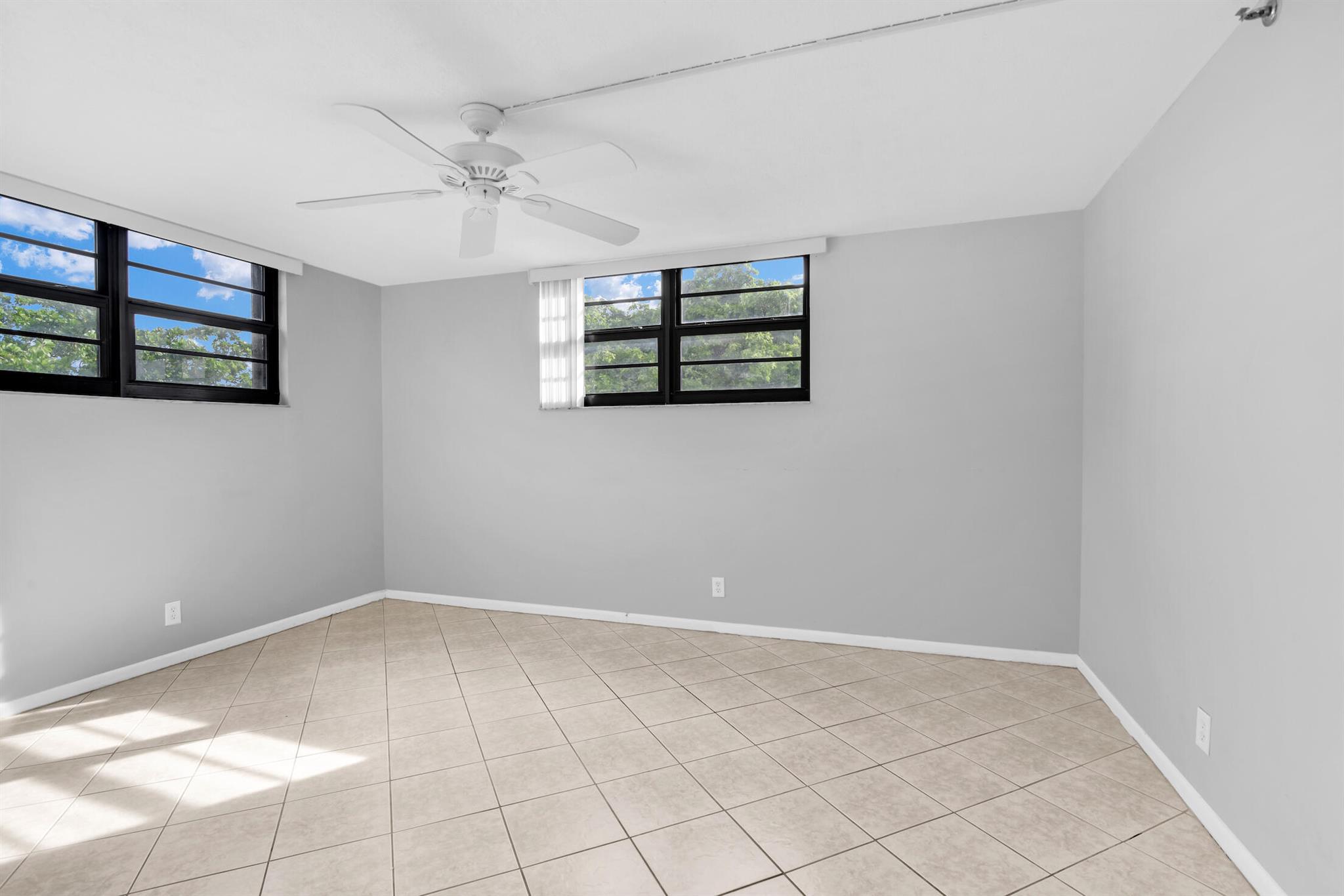 2430 Deer Creek Country Club Boulevard Unit: 401-2