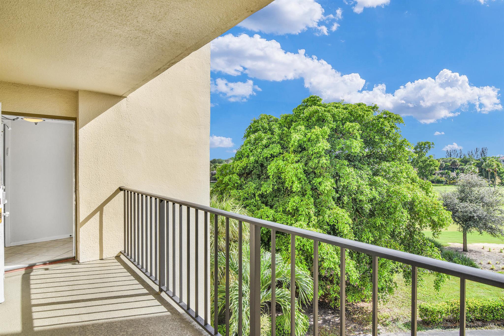 2430 Deer Creek Country Club Boulevard Unit: 401-2