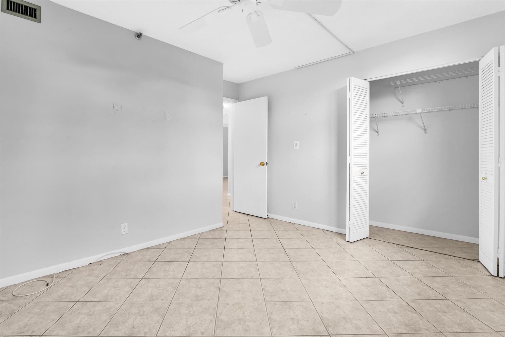 2430 Deer Creek Country Club Boulevard Unit: 401-2