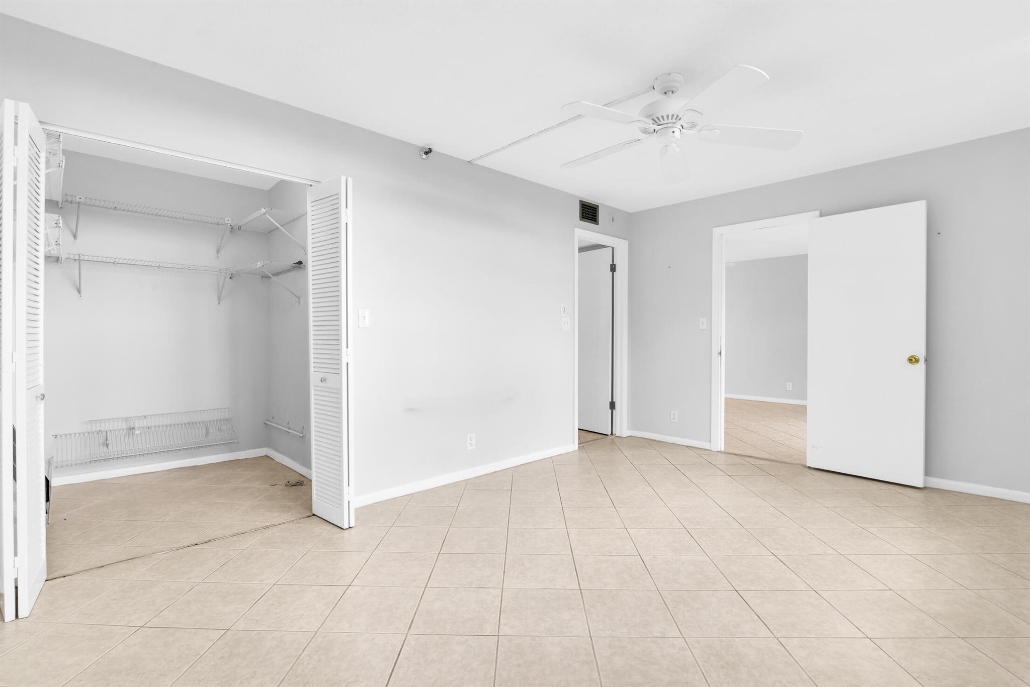 2430 Deer Creek Country Club Boulevard Unit: 401-2