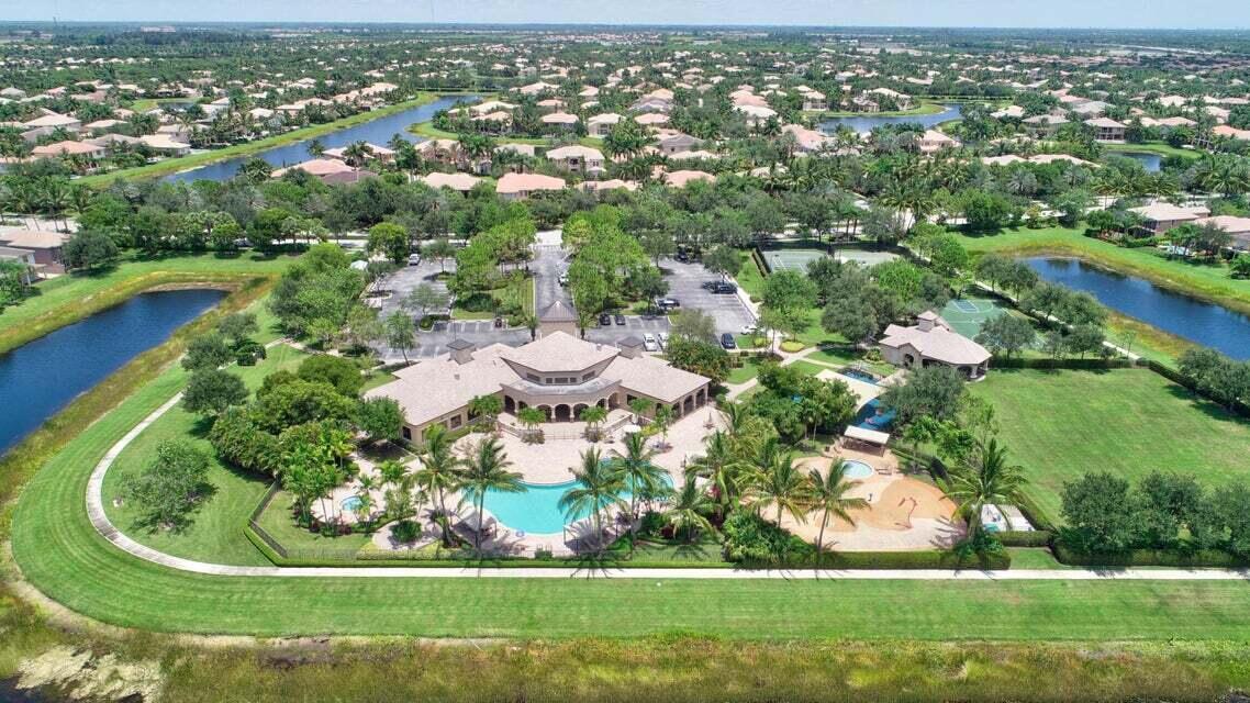 11274 Millpond Greens Drive