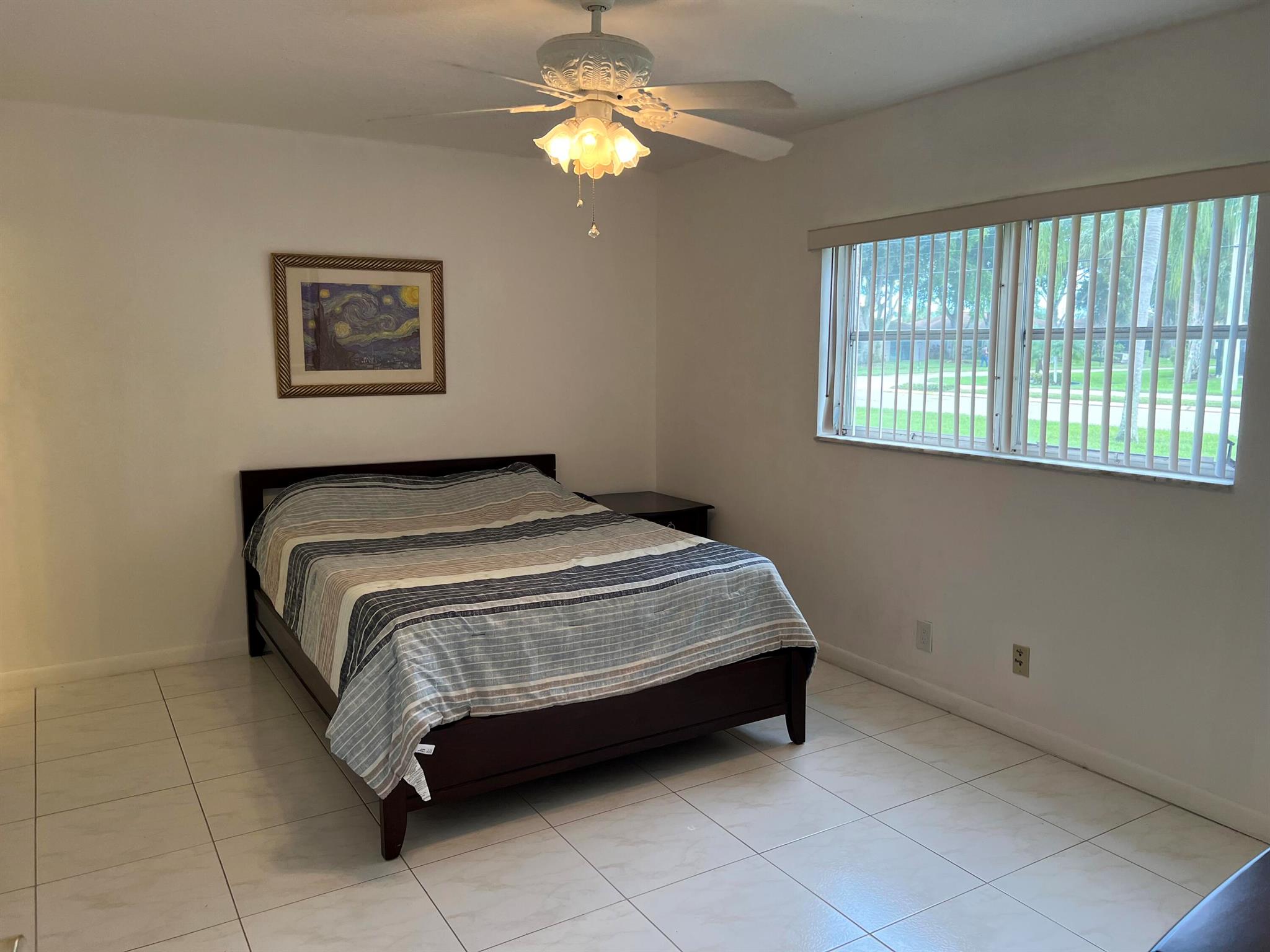 6 Abbey Lane Unit: 103