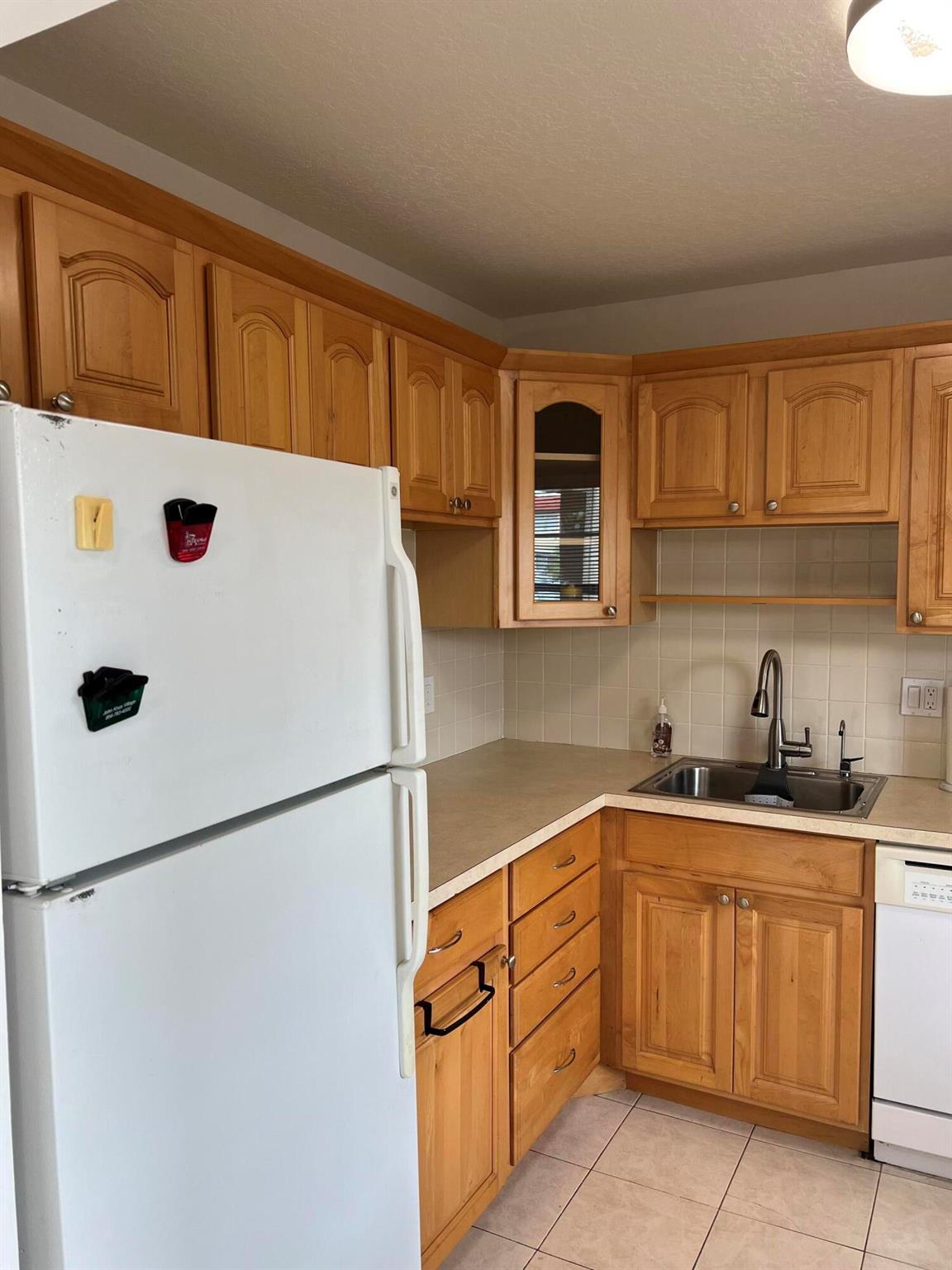 6 Abbey Lane Unit: 103