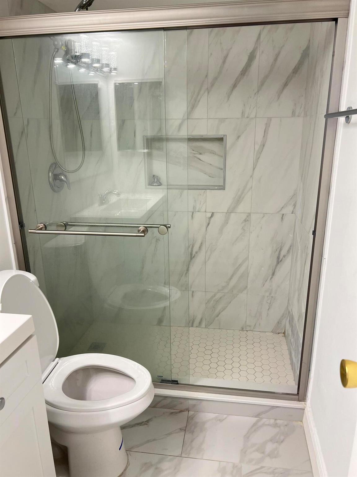 6 Abbey Lane Unit: 103