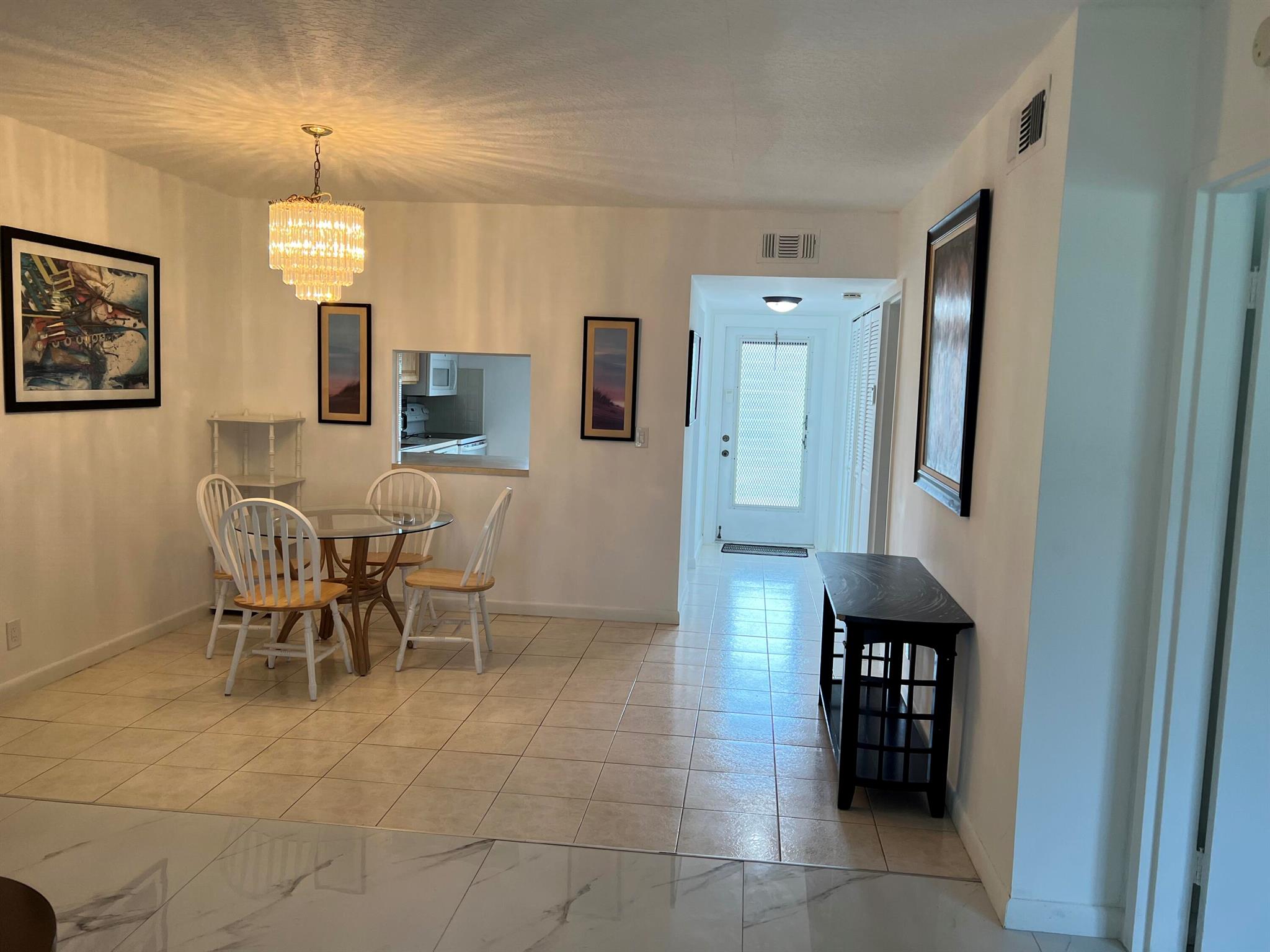 6 Abbey Lane Unit: 103