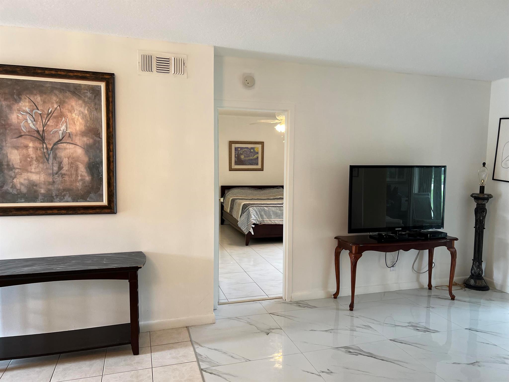 6 Abbey Lane Unit: 103