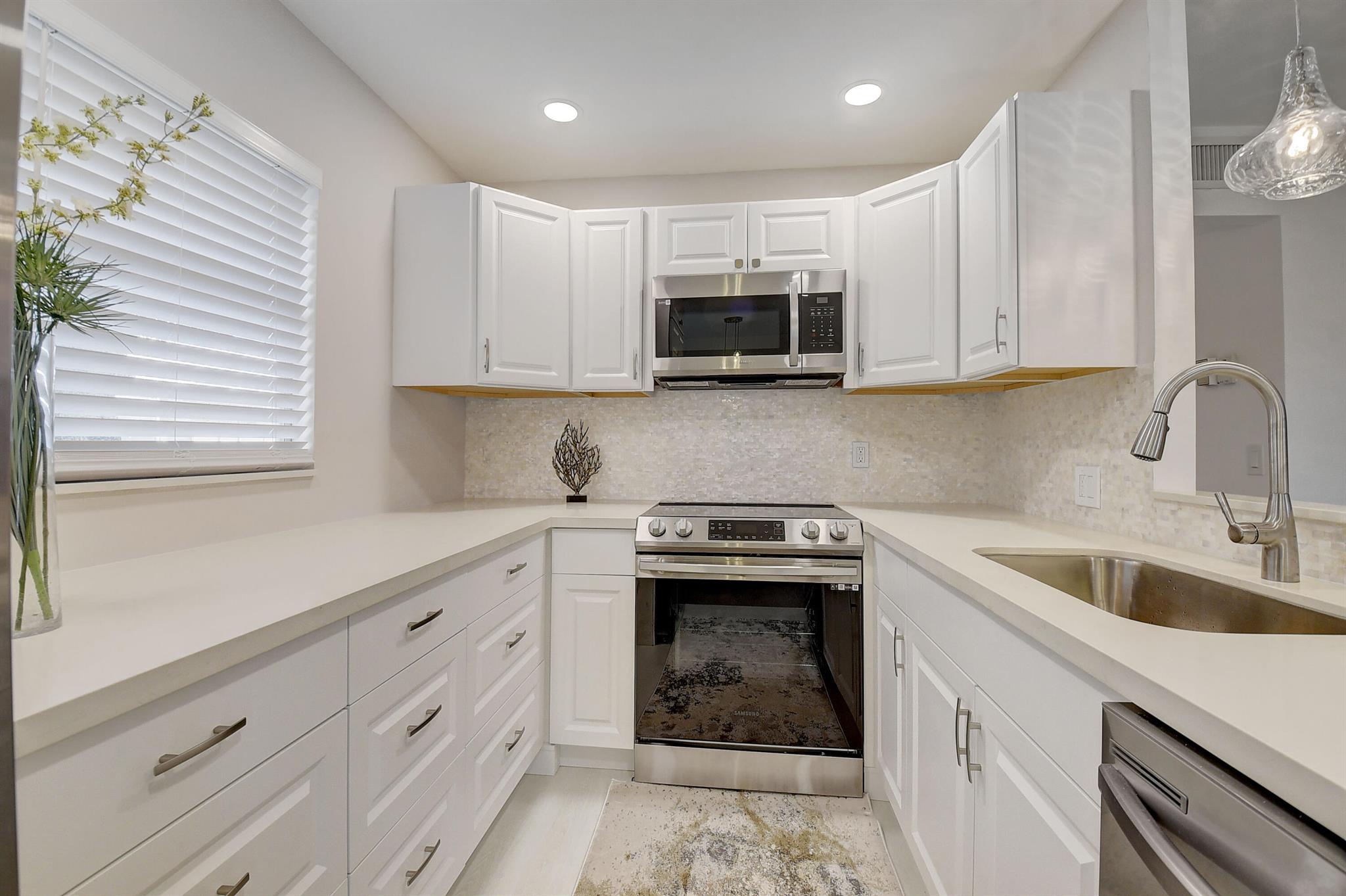 181 Seville H Unit: H