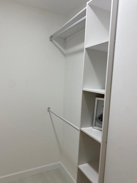 181 Seville H Unit: H