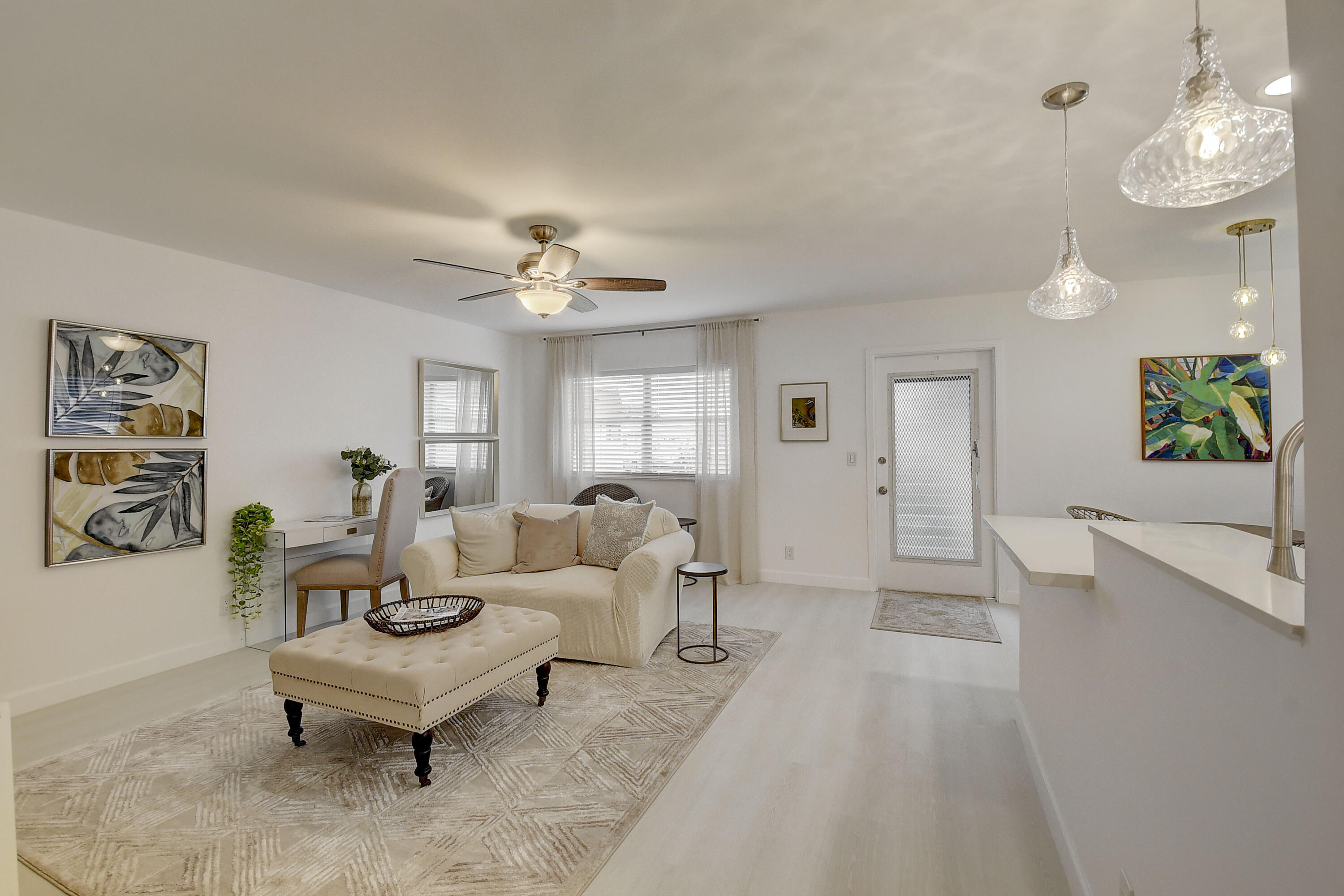 181 Seville H Unit: H