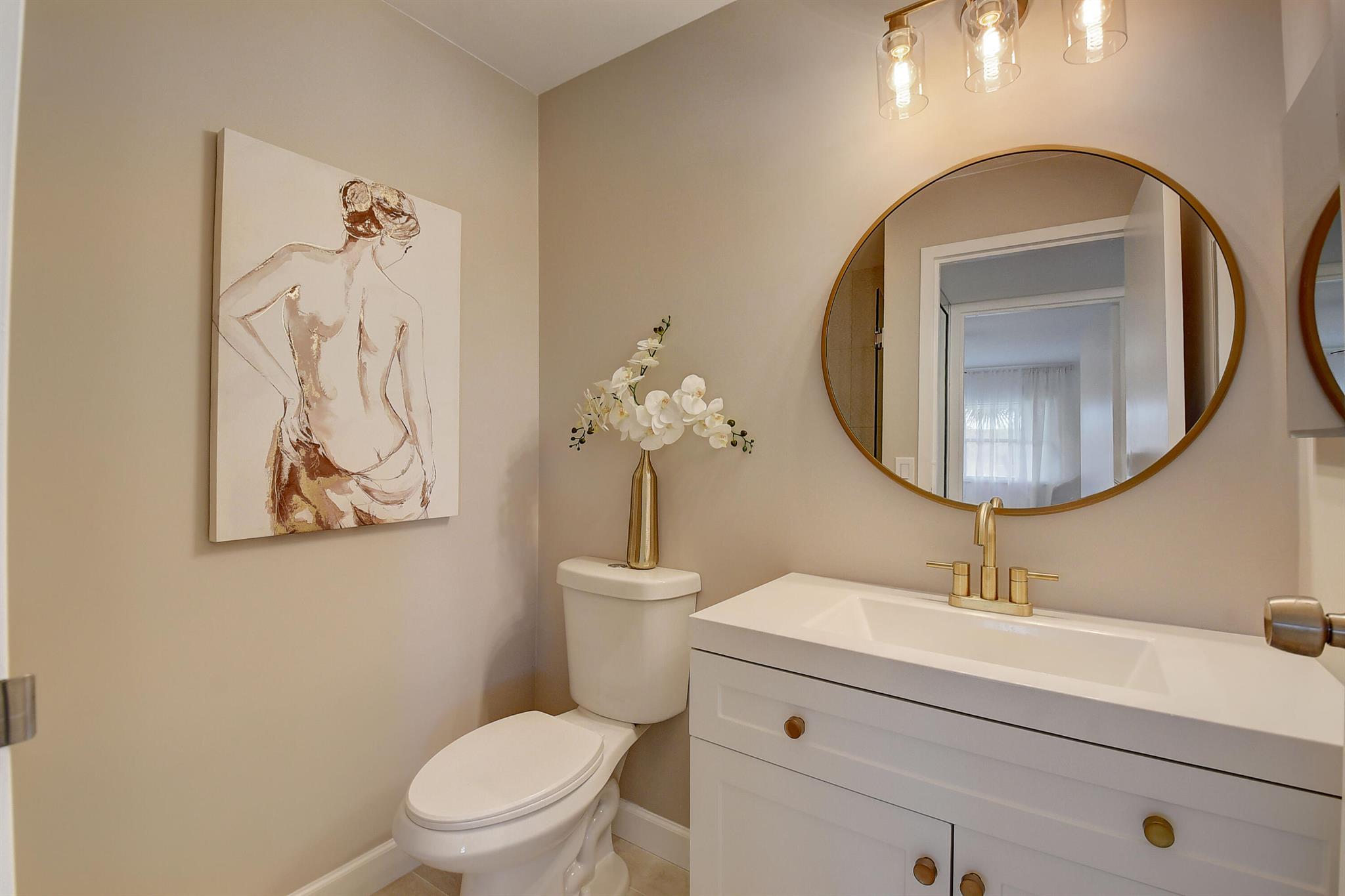 181 Seville H Unit: H