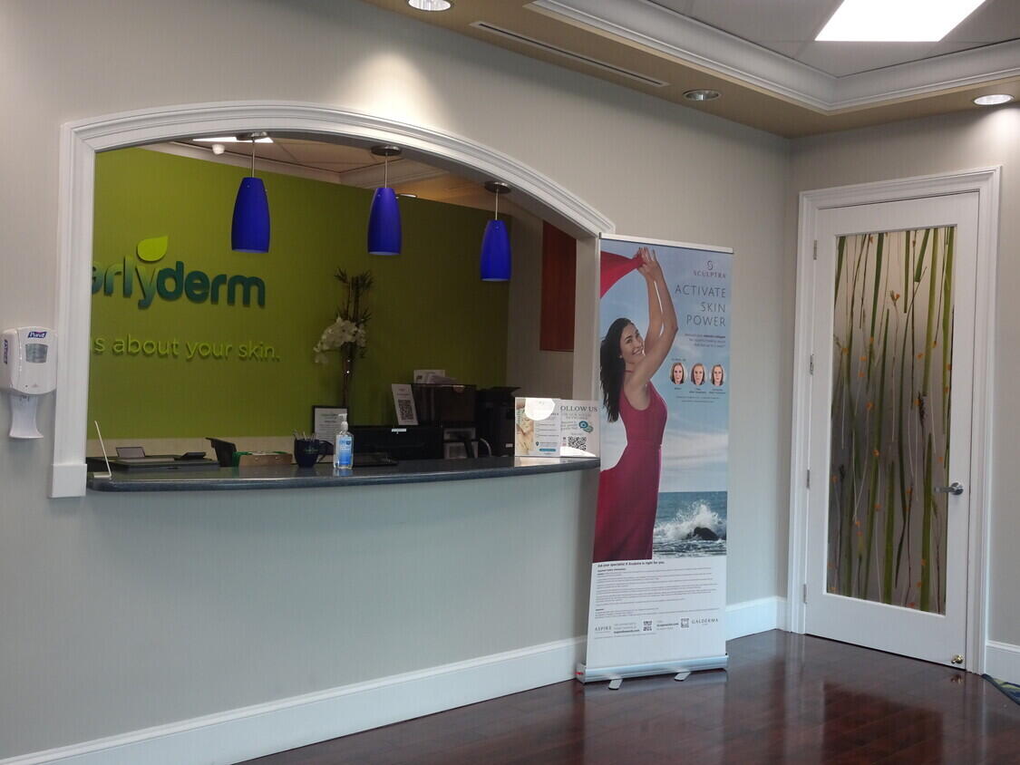 1760 N Congress Avenue