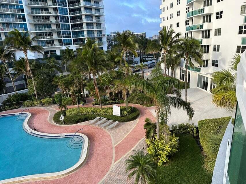 3001 S Ocean Drive Unit: 413