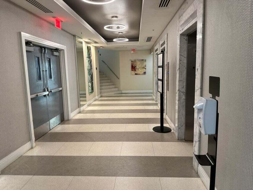 3001 S Ocean Drive Unit: 413