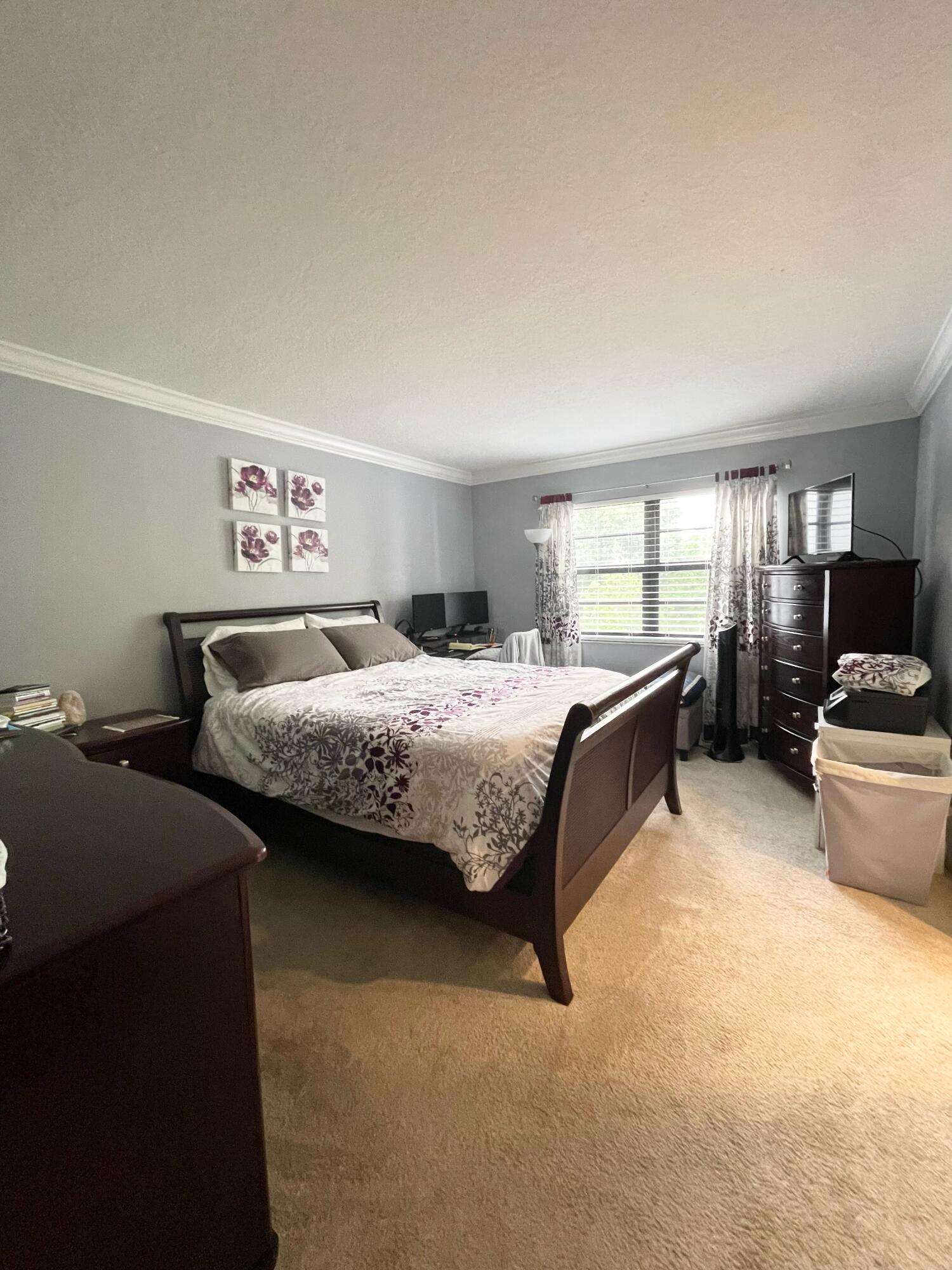 9235 SW 8th Street Unit: 307