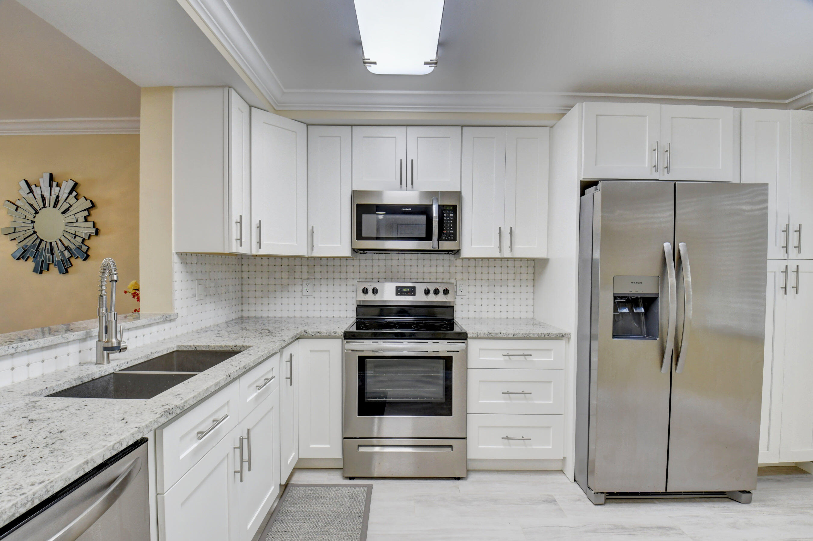 14500 Stirling Way Unit: 204