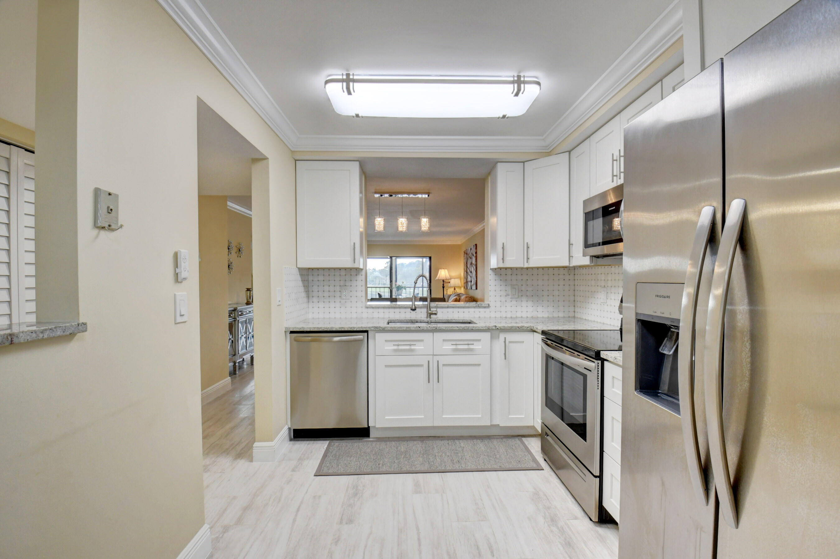 14500 Stirling Way Unit: 204