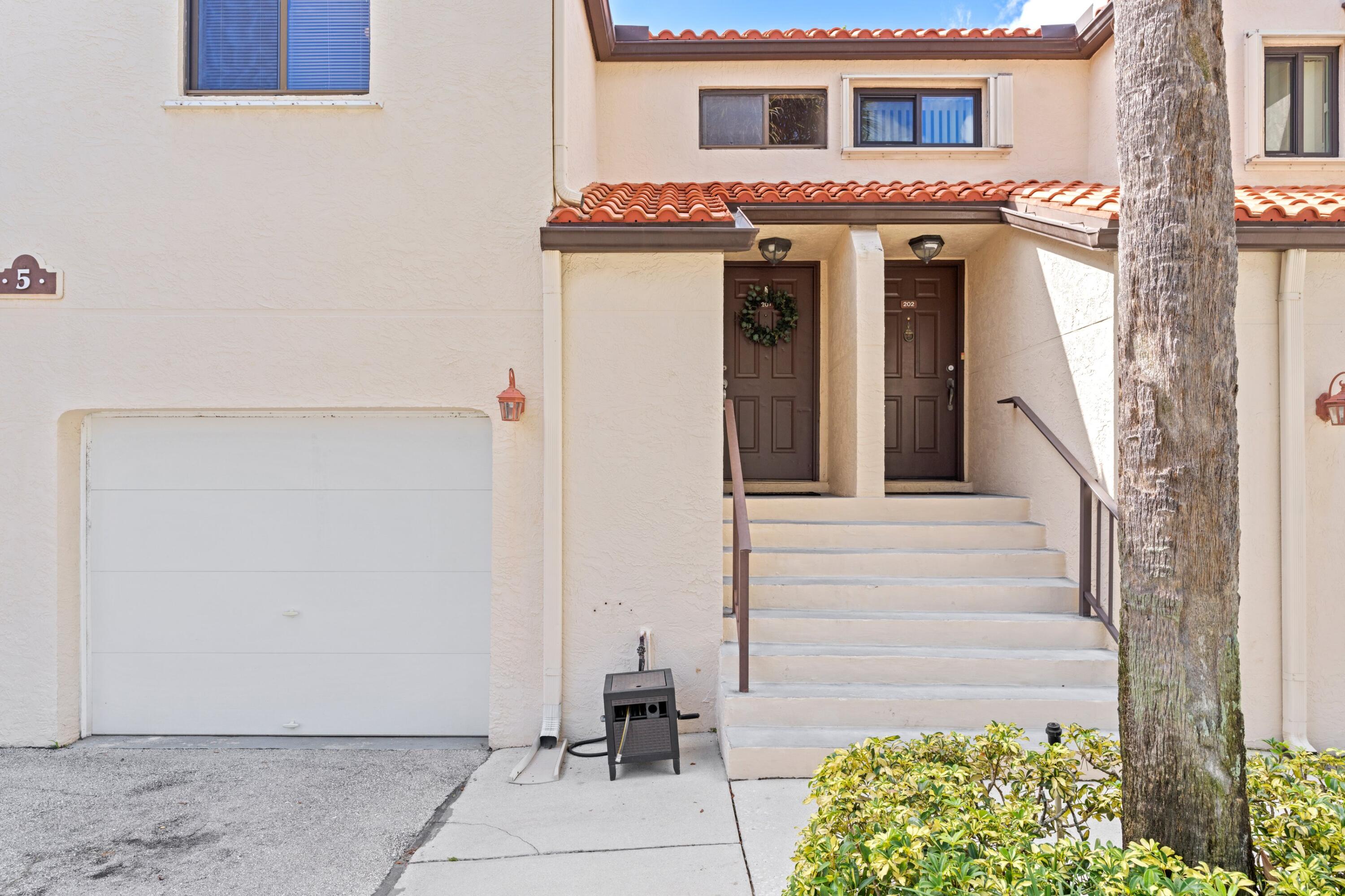 5 Via De Casas Sur Unit: 201