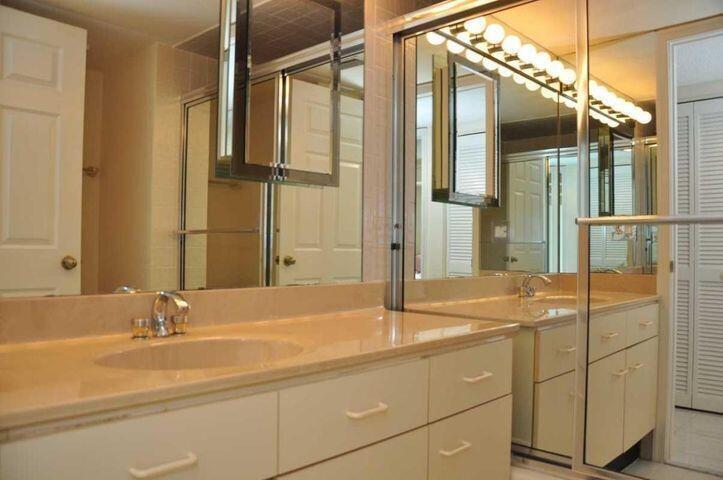 17288 Boca Culb Boulevard Unit: 2001