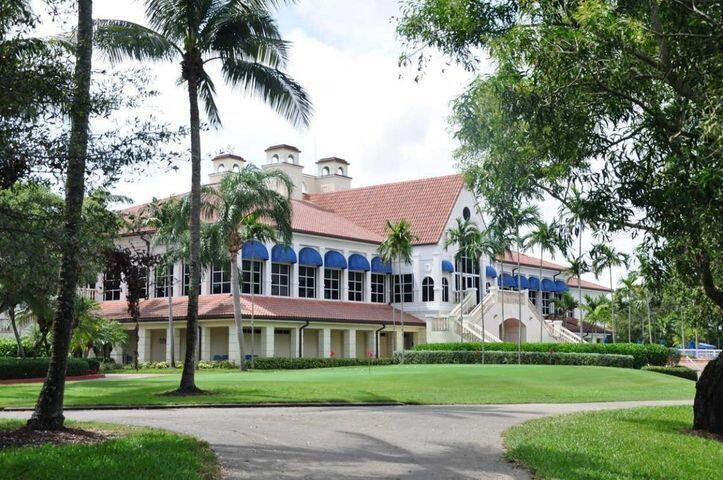 17288 Boca Culb Boulevard Unit: 2001