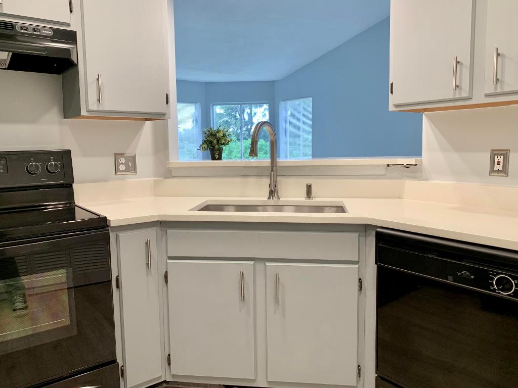 815 W Boynton Beach Boulevard Unit: 15-206