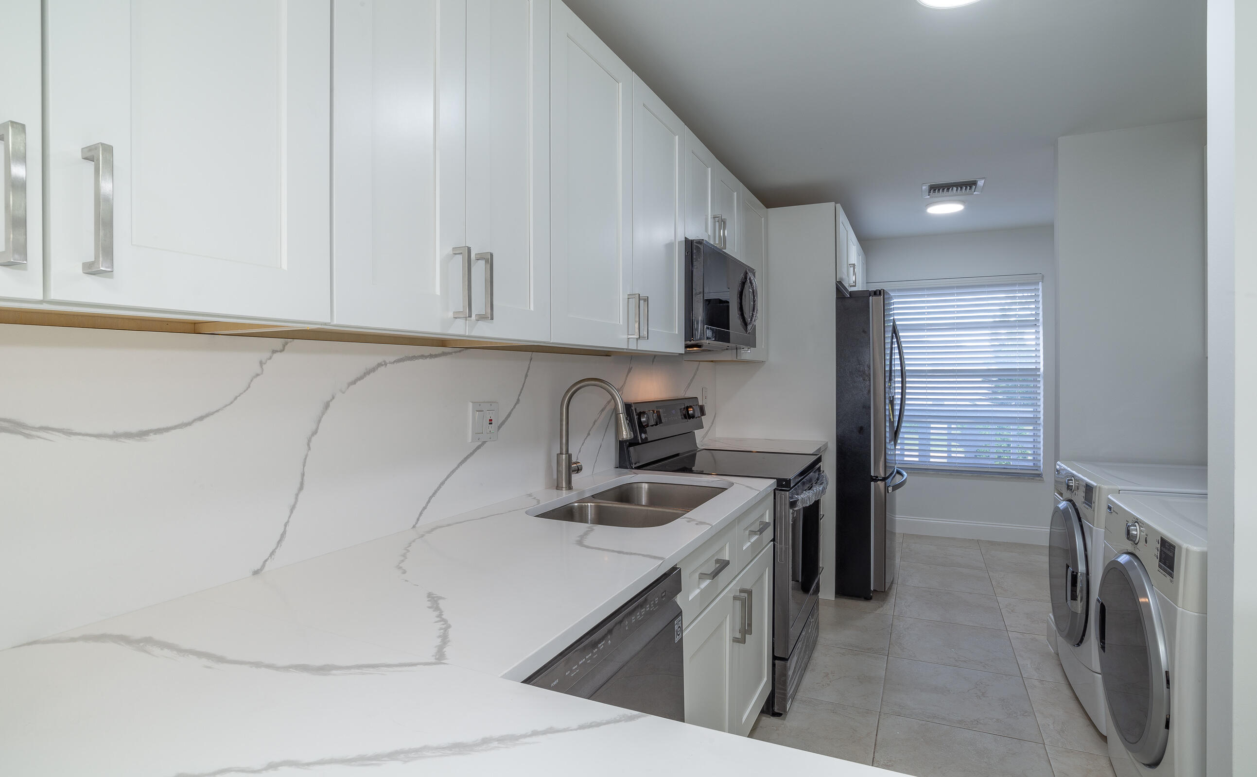 2840 SW 13th Street Unit: 203