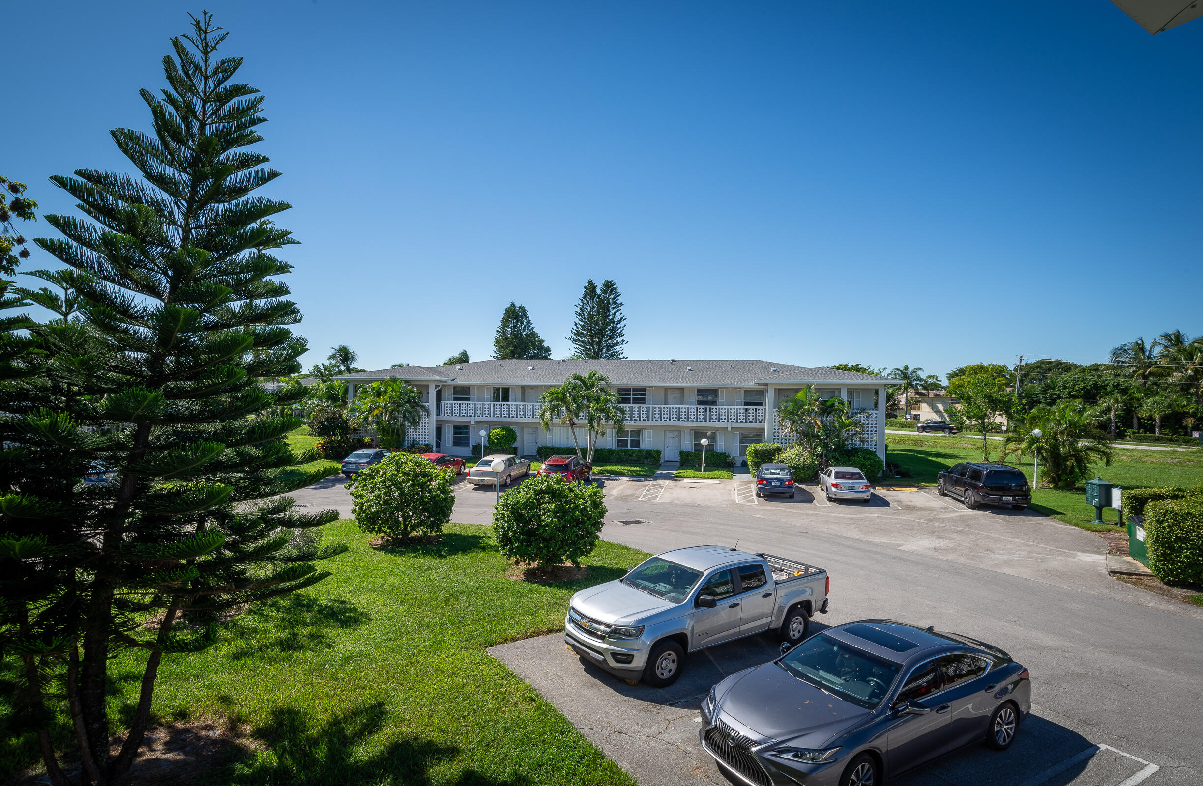 2840 SW 13th Street Unit: 203