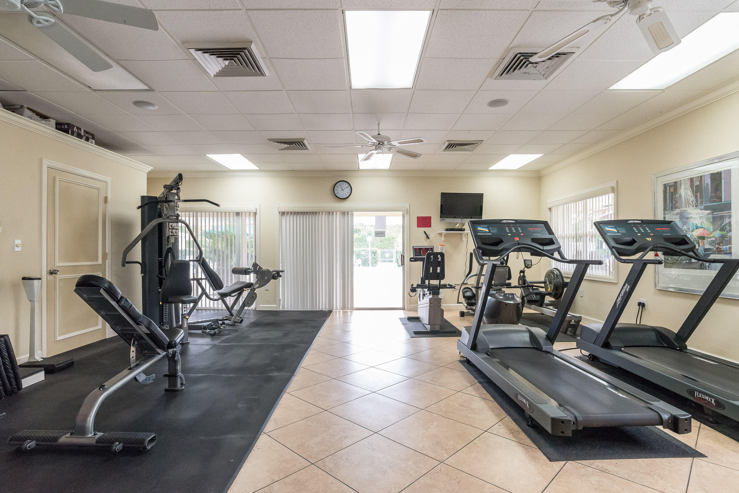 2840 SW 13th Street Unit: 203