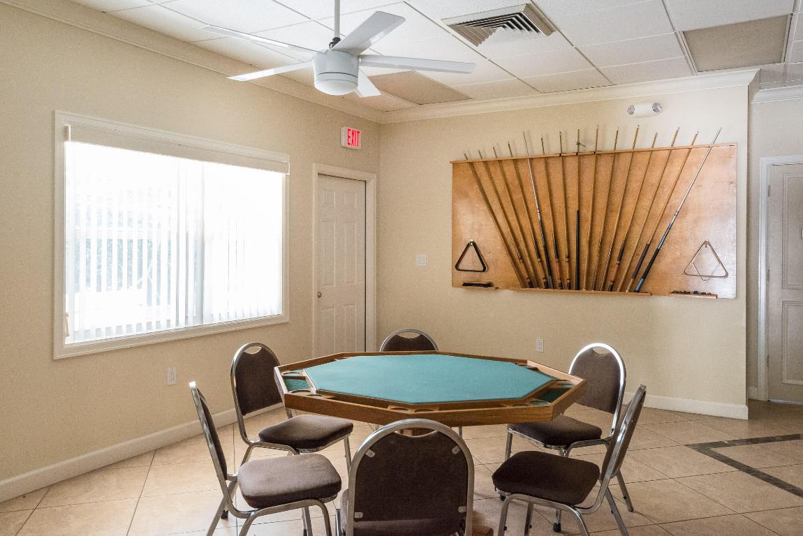 2840 SW 13th Street Unit: 203