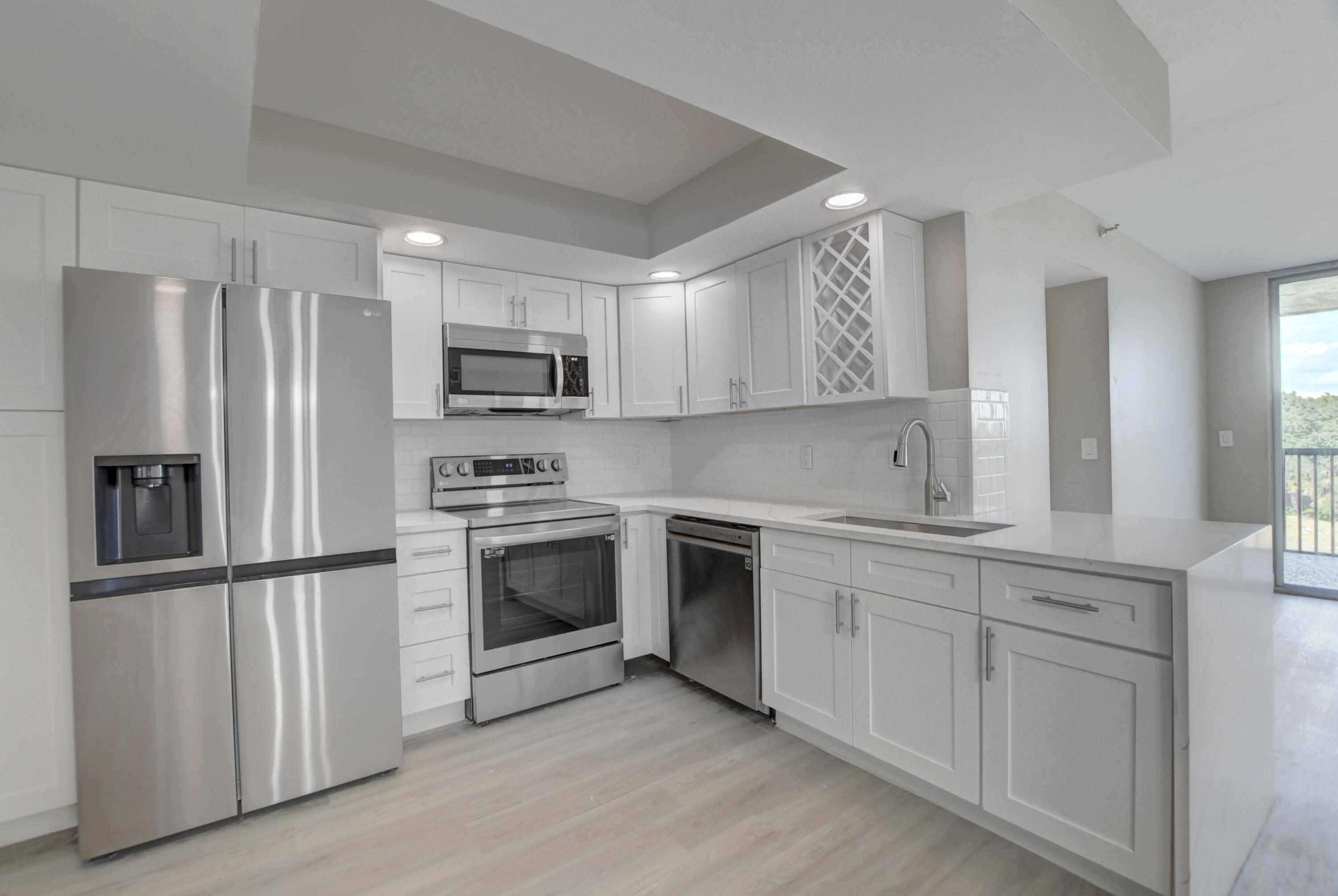 5280 NW 2nd Avenue Unit: 417