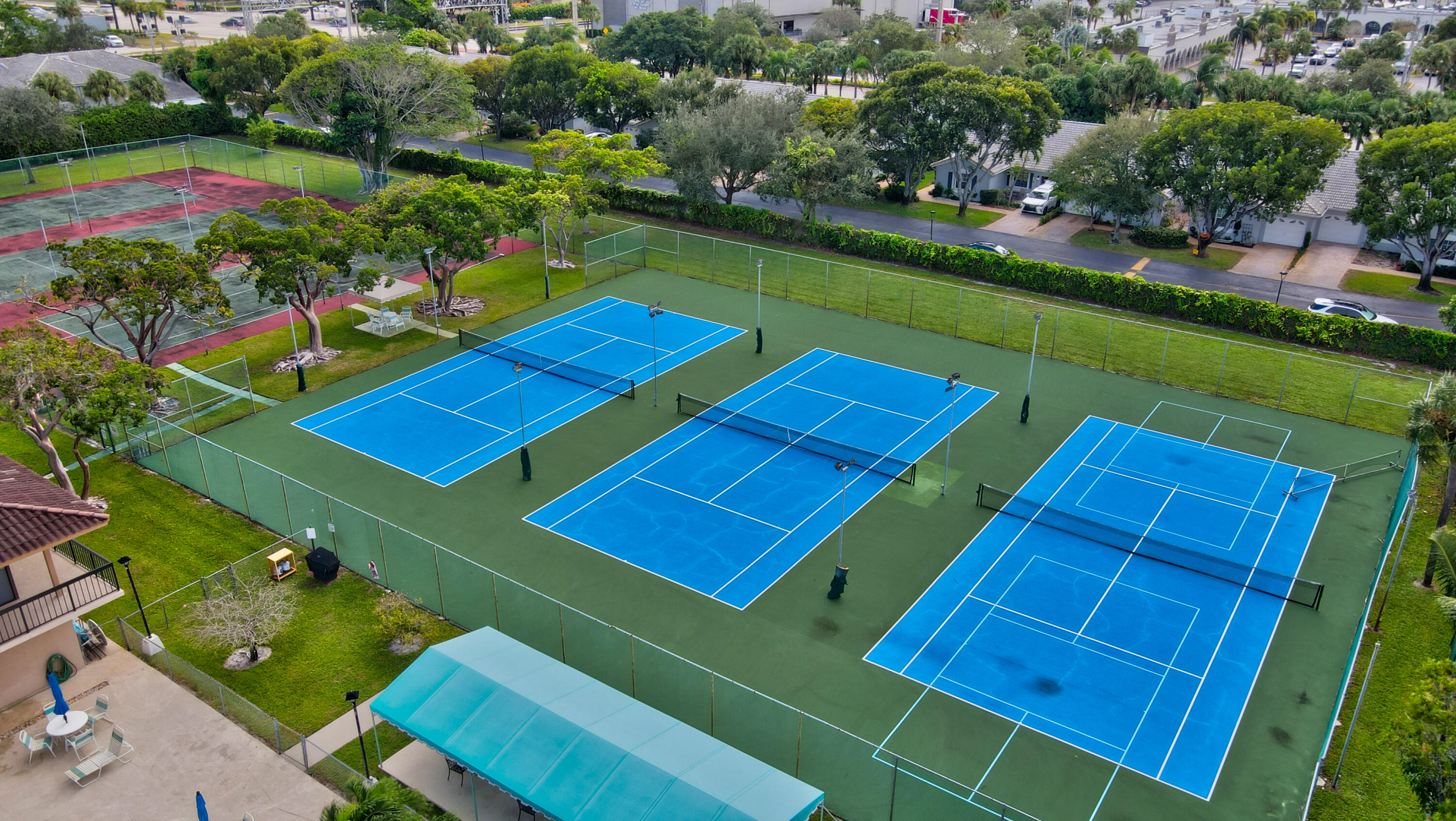 5280 NW 2nd Avenue Unit: 417