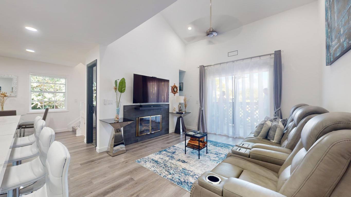 5080 Heatherhill Lane Unit: 3205