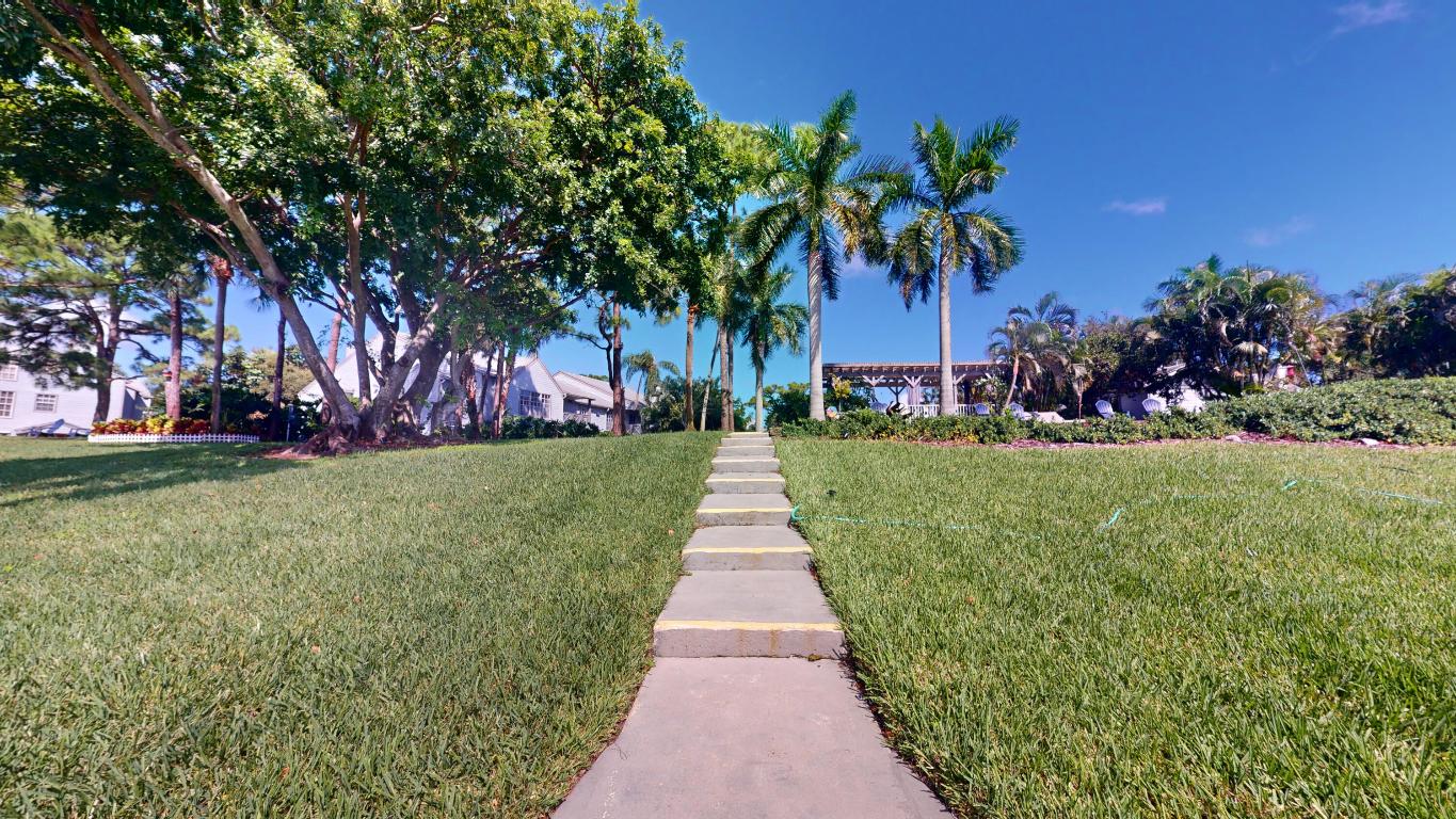 5080 Heatherhill Lane Unit: 3205