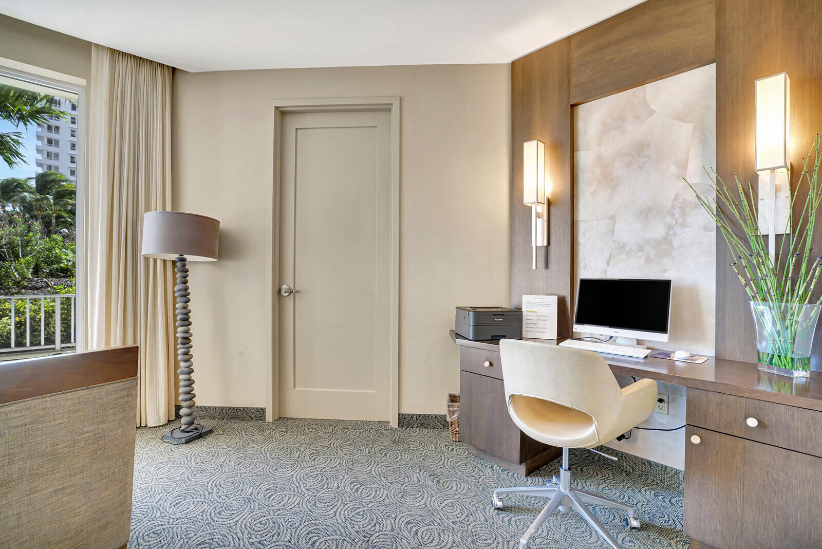 550 S Ocean Boulevard 1005